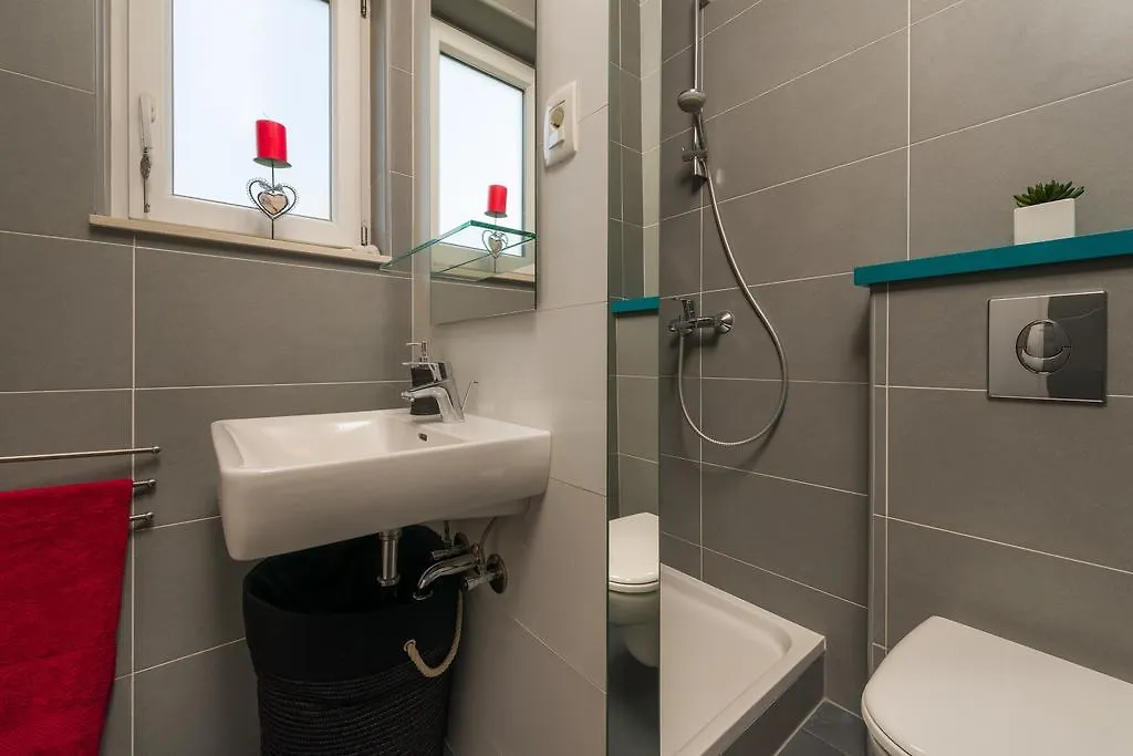 Apartment Holiday Home Adriatic Split